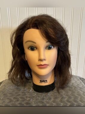Burmax Debra 100% Human Hair Cosmetology Mannequin Head Training Styling